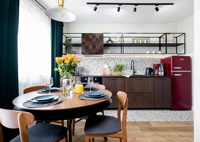 Apartment - 200 M Do Plazy Z Balkonem I Widokiem