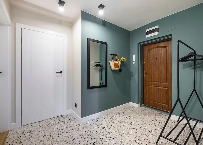 شقة - 200 M Do Plazy Z Balkonem I Widokiem *